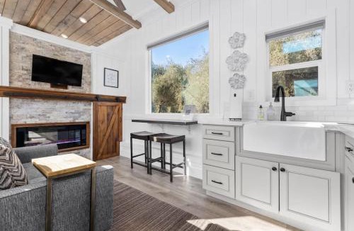 Lindsay House | Tiny Home | Lewis Ranch 1