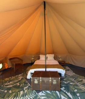 Varces-Allieres-et-Risset Other | Tipi