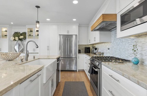 Del Mar Heights Condo | Torrey View Hideaway - Pet-Friendly Del Mar Rental with Ocean Views & A/C
