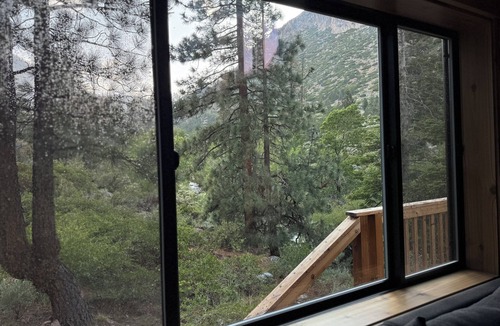 Mesa Vista Cabin | Tranquil 3-bedroom Cabin on Carson River in Markleeville