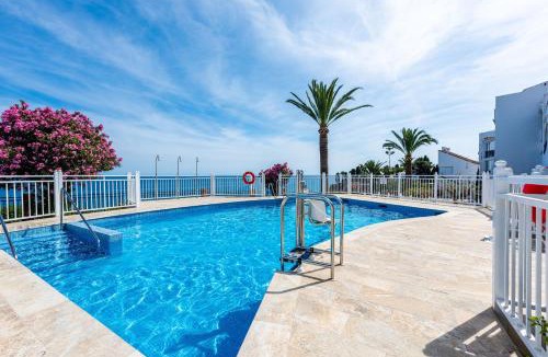 Nerja Apartment | TUHILLO 3B MENYBER