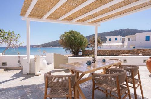 Platis Gialos Apartment | Turquoise