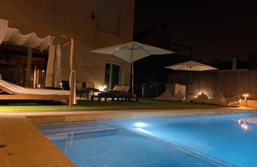 Hortaleza House | Valdevebas Chalet con Piscina