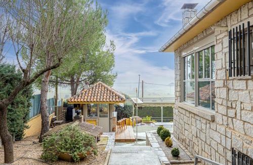 Venturada House | VentuRural -No es una Casa Rural Cualquiera-