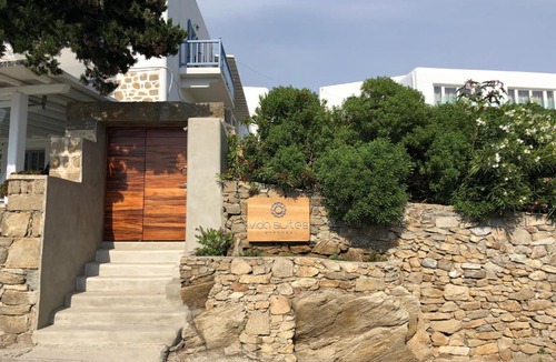 Mykonos Town Villa | Vida Suites