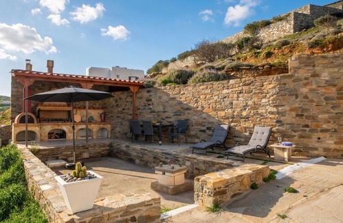 Syros Villa | Vignetta Mare 2BR Villa με Θέα & και Ιδιωτικό Πάρκινγκ