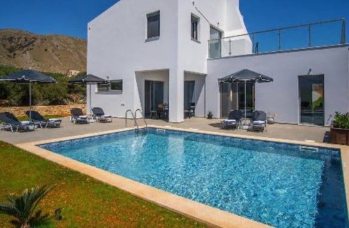 Megala Chorafia Villa | Villa Alen...An exceptional private Villa!
