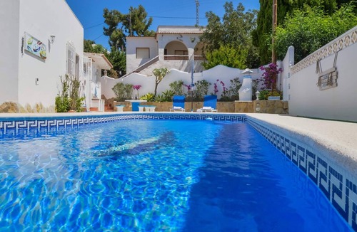 Urbanitzacio la Fustera Villa | Villa Ametler - Plus