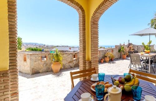 Nerja Villa | Villa Aránzazu with private pool