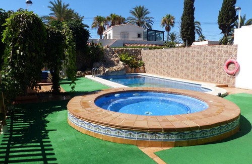 Diputacion de Rincon de San Gines House | VILLA ARACELI