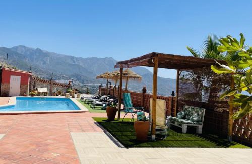 Torrox Villa | Villa Arcoiris At Home