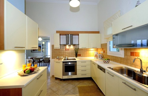 Apollonia Villa | Villa by the sea
