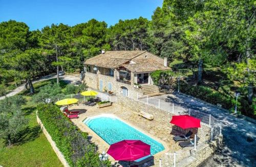 Cheval-Blanc Villa | Villa Cheval Blanc by Villa Plus