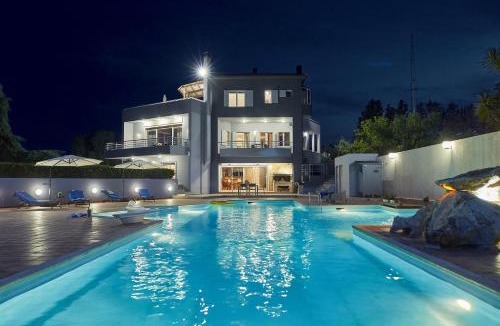 Velo-Vocha Villa | Villa Dennis