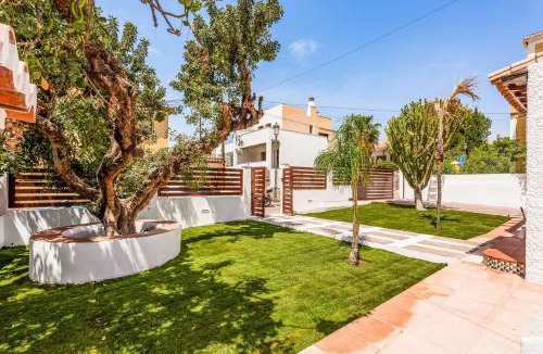 Nerja Villa | Villa El Algarrobo
