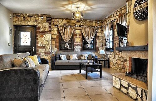 Psakoudia Villa | Villa Eleana
