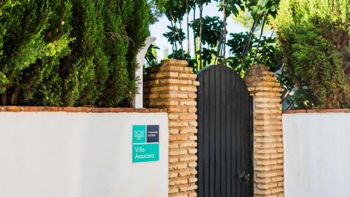 Conil de la Frontera Villa | Villa Esterlicia by Fontanilla Del Mar Holidays Rentals