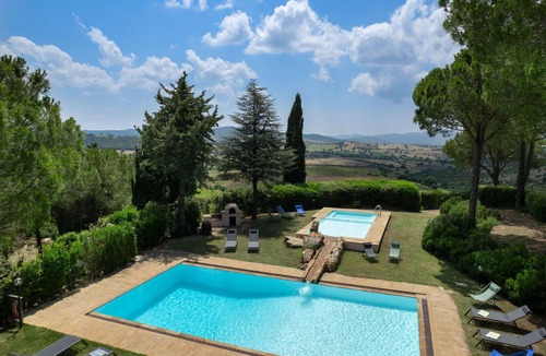 Grosseto Villa | Villa in Grosseto with 6 bedrooms sleeps 12