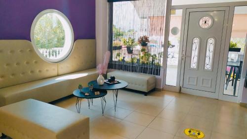 Olymbiaki Akti Apartment | Villa Irida Sun