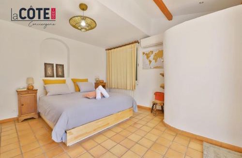 Gignac-la-Nerthe House | Villa Jungle