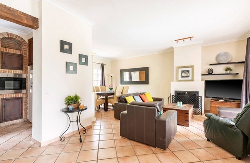 Carmona Villa | Villa "Laforge" with Private Pool & Wi-Fi