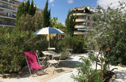 Liberation Apartment | Villa le Nid