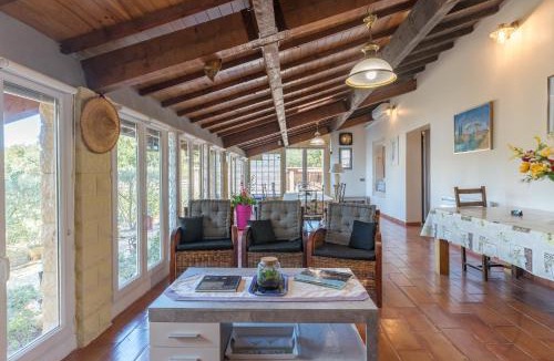 Lioux Villa | Villa les Vallons