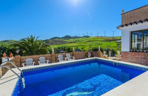 Ardales Villa | Villa Llano Inglés Ardales by Ruralidays