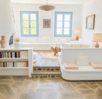 Posidonia Villa | Villa Loretta with pool, jacuzzi and garden