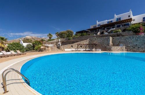 Mykonos Villa | Villa Macaro with Direct Beach Access