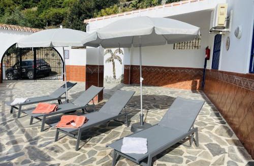 Nerja Villa | Villa Marimel con piscina privada