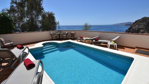 Nerja Villa | Villa Maro Casitas Select