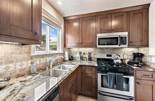 Laguna Beach Villa | Villa Rustico at the Retreat in Laguna Beach