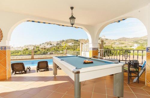 Nerja House | Villa Triana