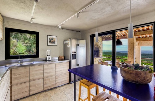 Villecroze Villa | Villa with heated pool, pétanque, spa & view