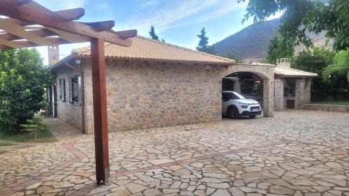 Galaxidi Villa | Villa with private pool and stunning sea view