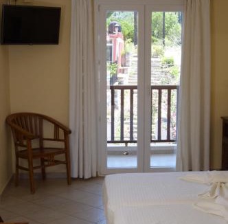 Vathi Hotel | Virginia Hotel