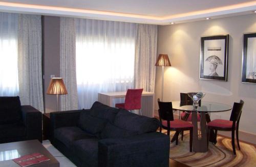 Valladolid Apartment | Washington Parquesol Suites & Hotel