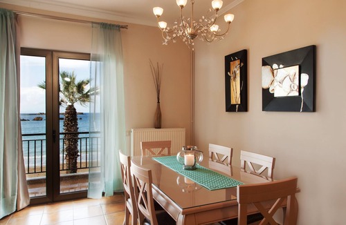 Nea Chora Apartment | Waterfront Flat