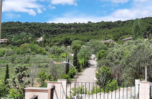 Borja House | Weingut "Garnacha de Borja". by Interhome