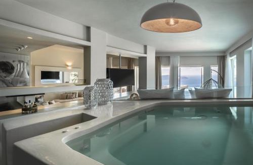 Imerovigli Resort | West East Suites