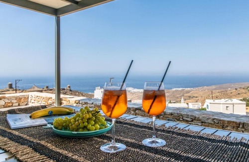 Tinos Town Villa | White Lotus Villa