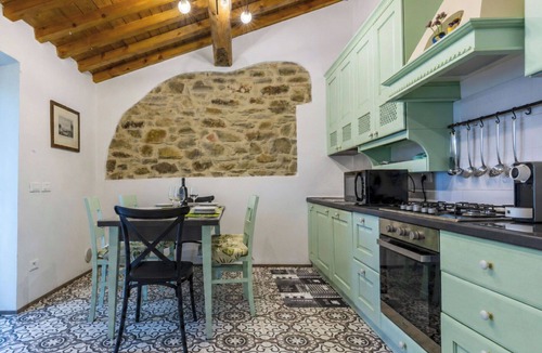 Subbiano House | Wonderful private villa for 5 people with private pool, WIFI, TV, patio and pets allowed