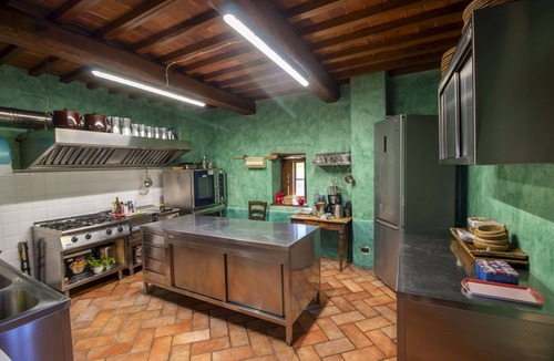 Pieve di Chio Villa | Wonderful private villa for 16 guests with private pool, WIFI and TV