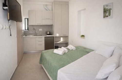 Moni Chrisoskalitissis House | Yalos Tiny Studio - 5 mins to Elafonisi beach