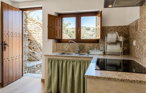 Laroya House | Yerbaluisa