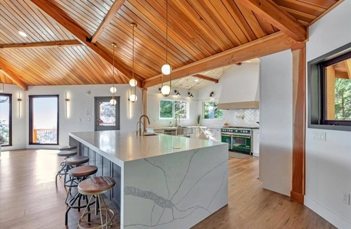 Placerville House | Your Mountaintop Retreat with Breathtaking Views