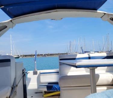 Poblats Maritims Boat Rental | Zeus