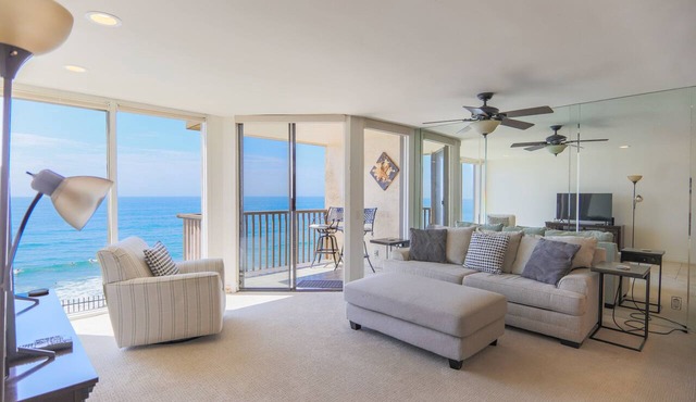 A Shore Thing! Prime oceanfront location with unobstructed sunset views