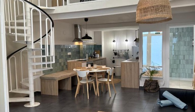 Alex- DUPLEX APARTMENT- City